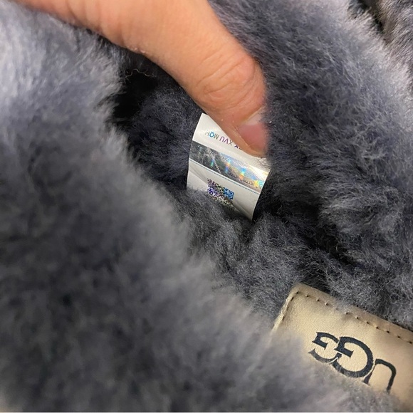 UGG | Classic Slipper In Eve Blue Shearling Suede Indoor and Outdoor NEW - Picture 7 of 9